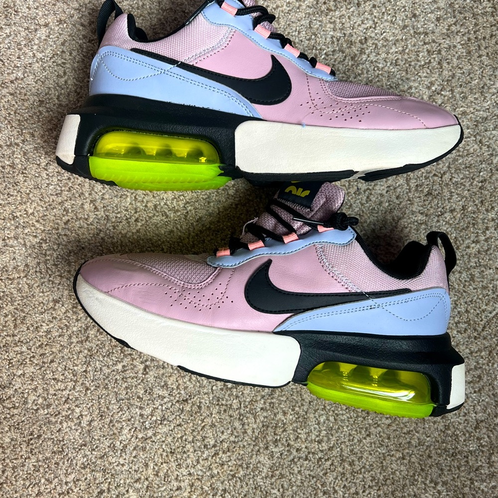 Nike AirMax Verona Plum